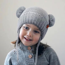 Cargar imagen en el visor de la galería, Gorro para Amarrar y PomPom CHIKY NYNO